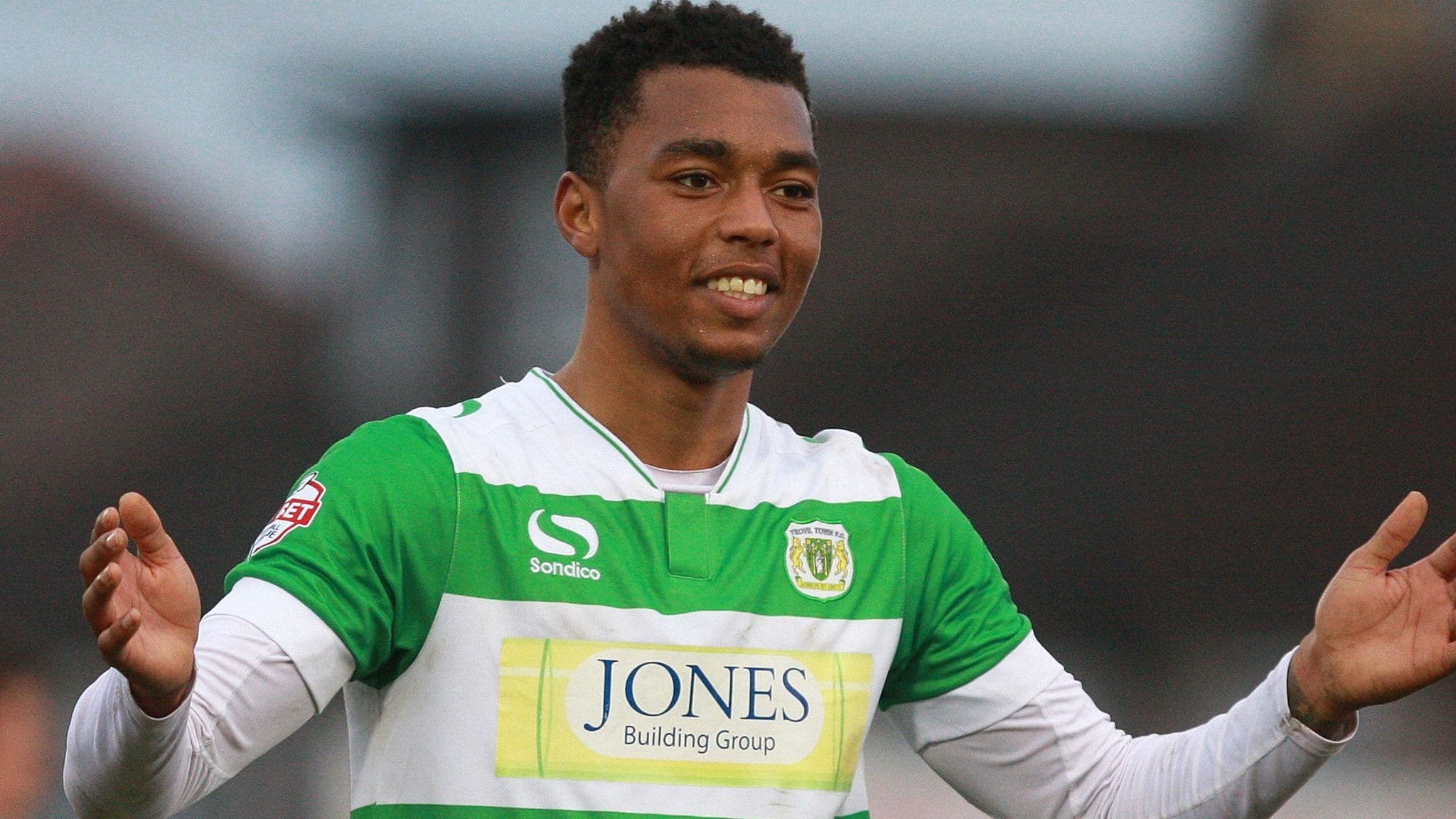 Liam Shephard: Swansea City right-back rejoins Yeovil Town on loan ...