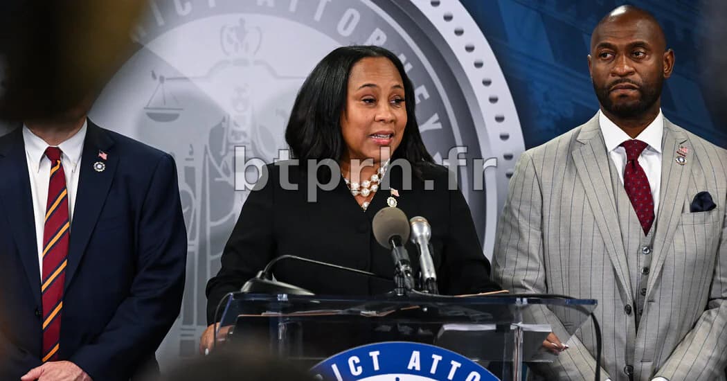 Nathan Wade, Lawyer Tapped to Prosecute Trump in Georgia, Under ...