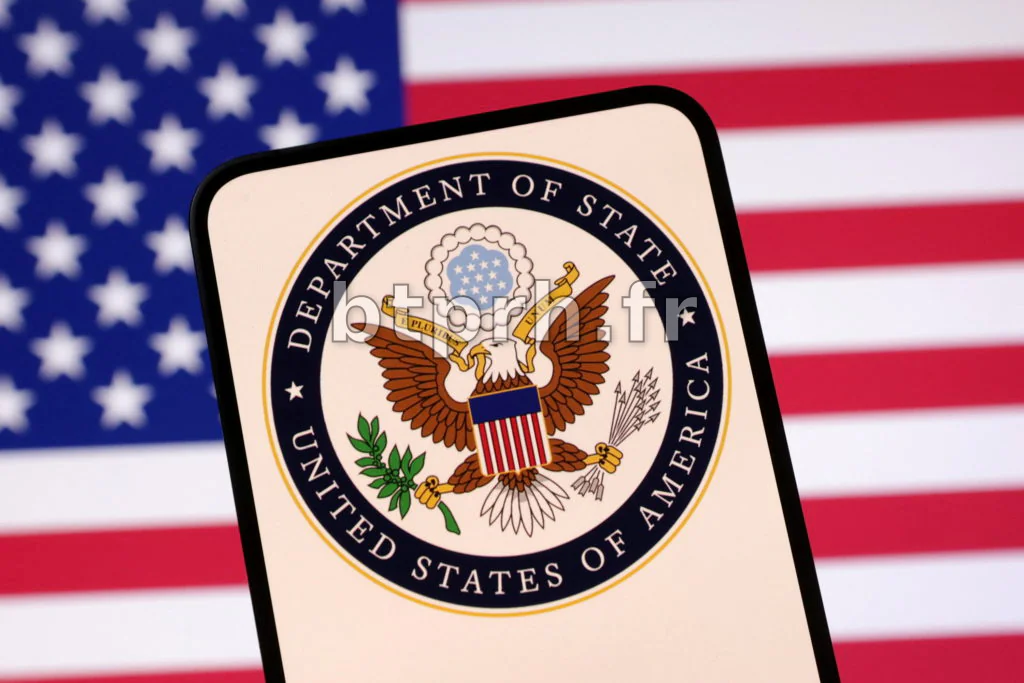 Le Département d'État réduit de 80 % les frais pour renoncer à la citoyenneté américaine, les portant à 450 dollars