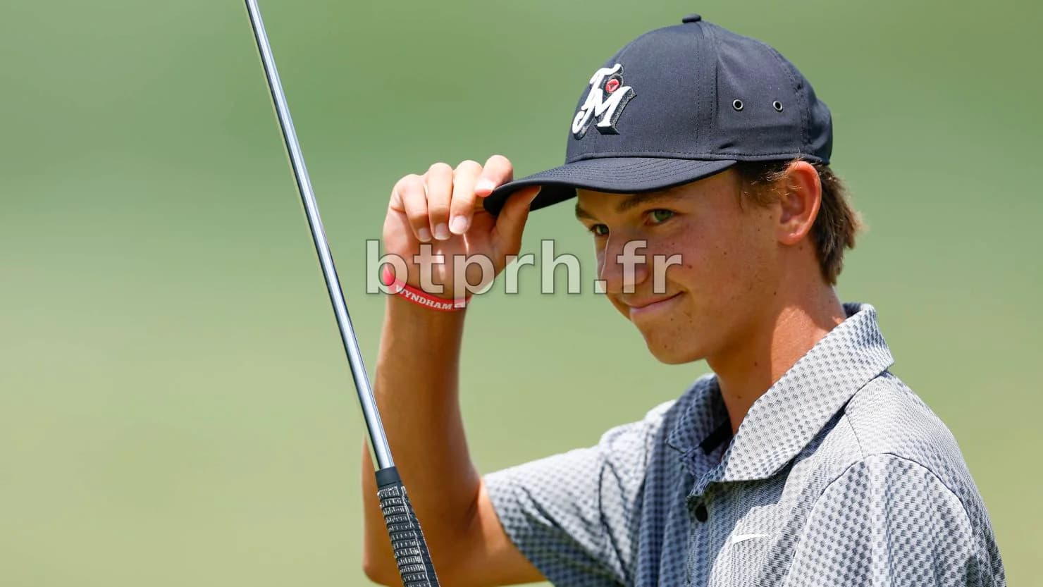 Miles Russell: The US 15-year-old golfer who's making history - and ...