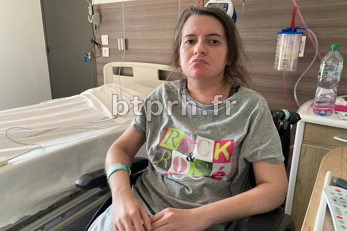 Une Écossaise Atteinte d'une Maladie Rare du Sein Raconte Comment les Médecins l'Ont Ignorée Pendant Plus de Dix Ans